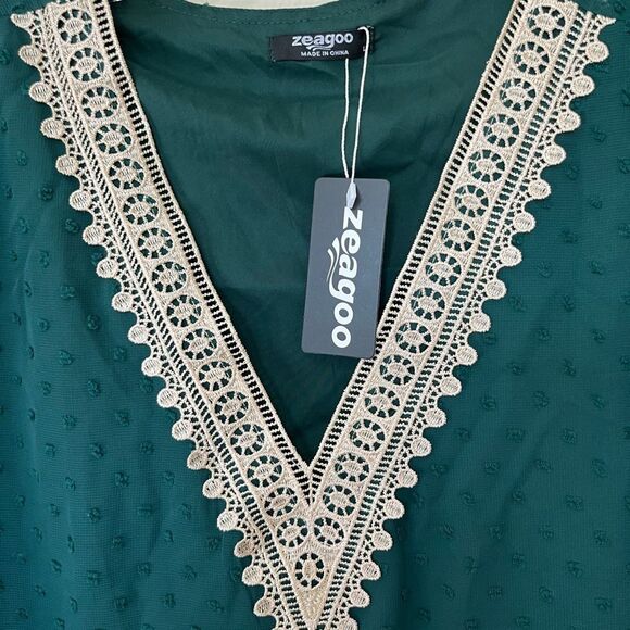 Zeagoo Teal Blouse with Beige Lace Detail - Picture 4 of 10